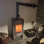 Burghaus 아파트 *